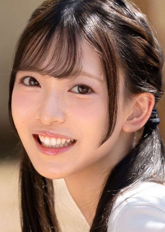 天城ねねの人物写真