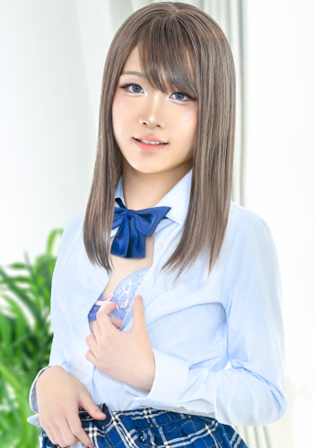 波川あゆの人物写真