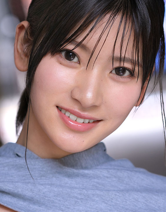 蒼井すずの人物写真