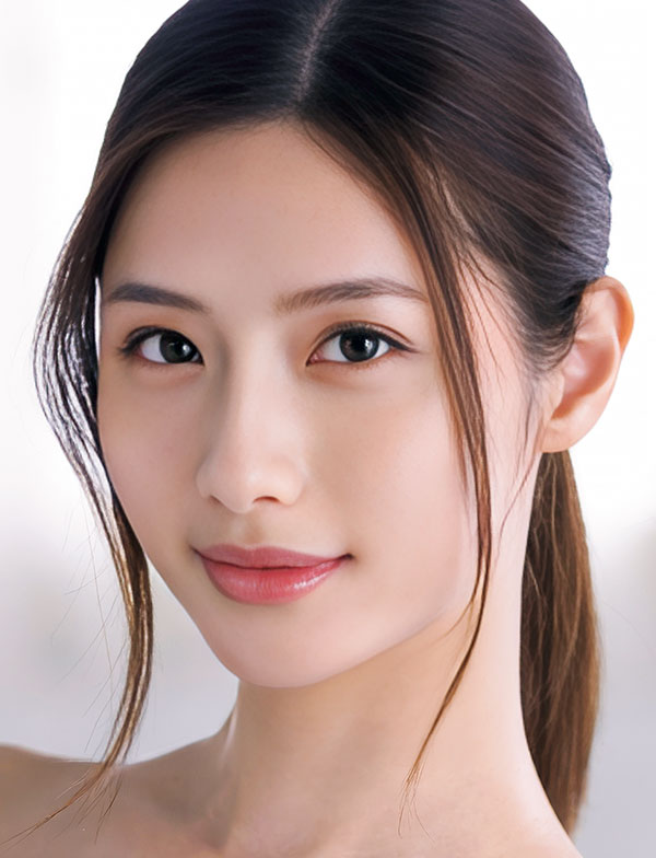 小谷アリサの人物写真