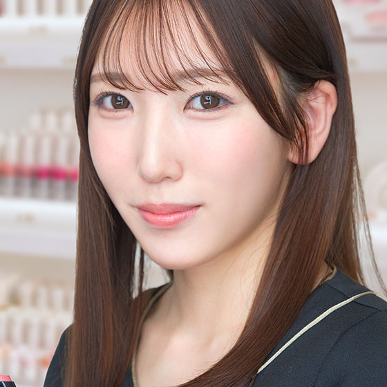 神田真弥の人物写真